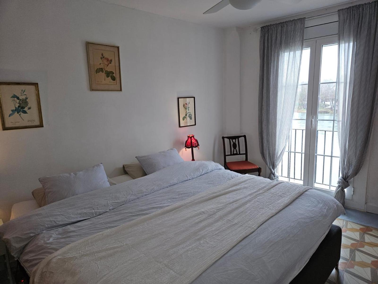 מורה ד'אברה River Ebro Apartments מראה חיצוני תמונה
