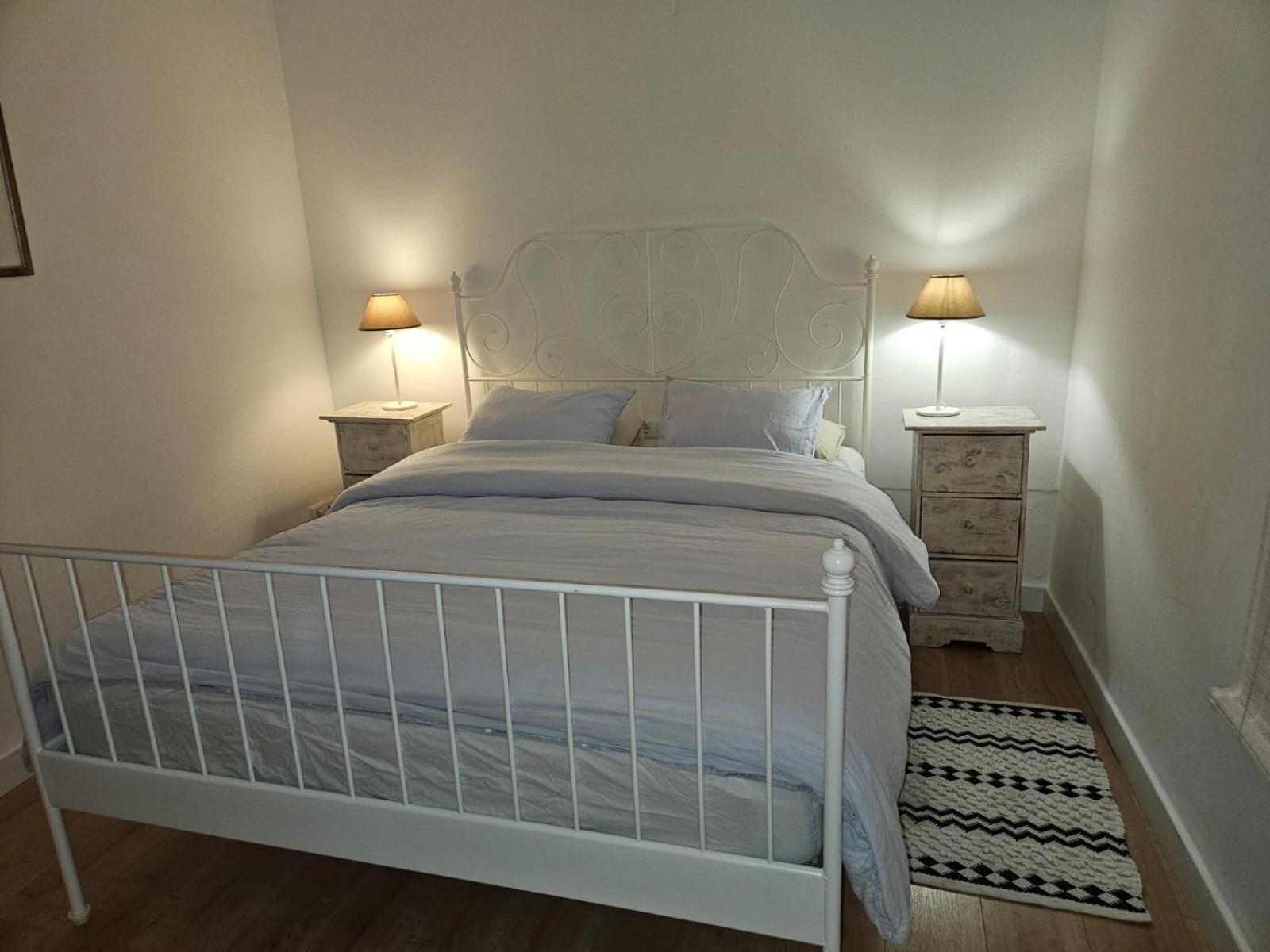מורה ד'אברה River Ebro Apartments מראה חיצוני תמונה
