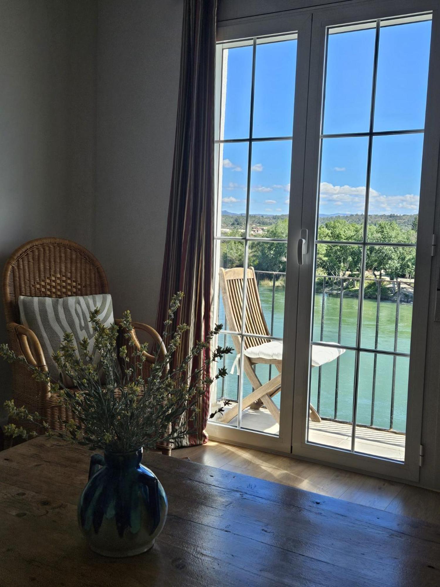 מורה ד'אברה River Ebro Apartments מראה חיצוני תמונה