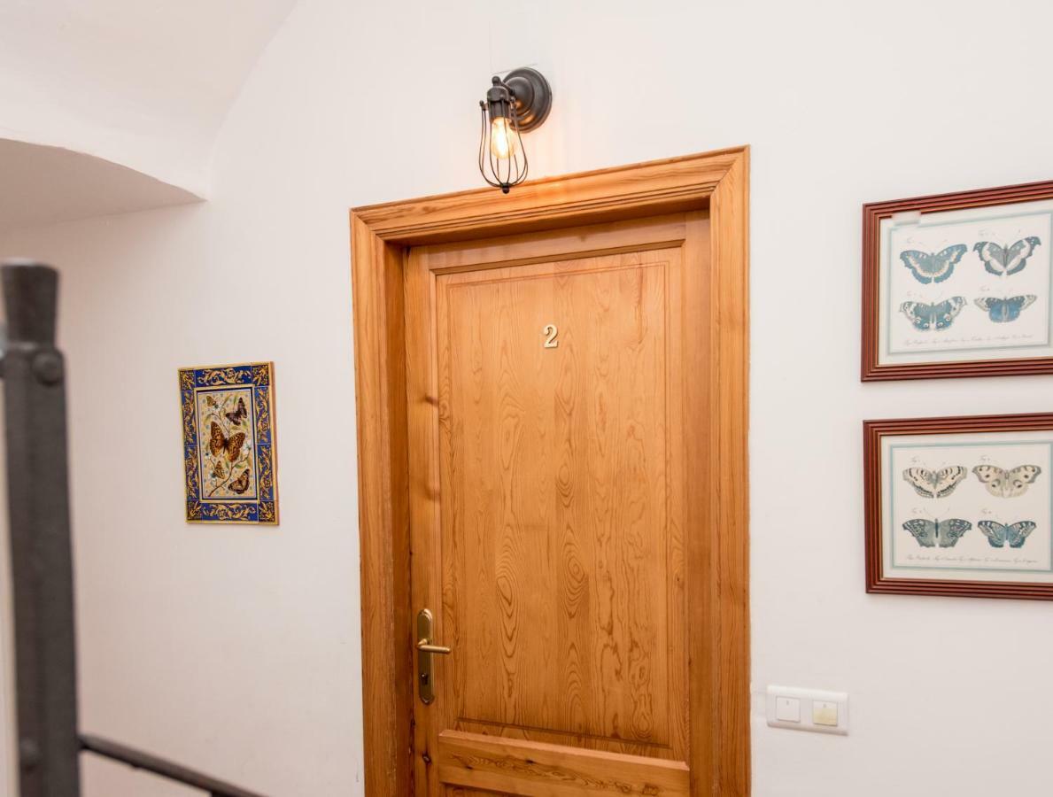 מורה ד'אברה River Ebro Apartments מראה חיצוני תמונה